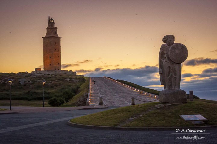 King Breogán guarding the Hercules Tower